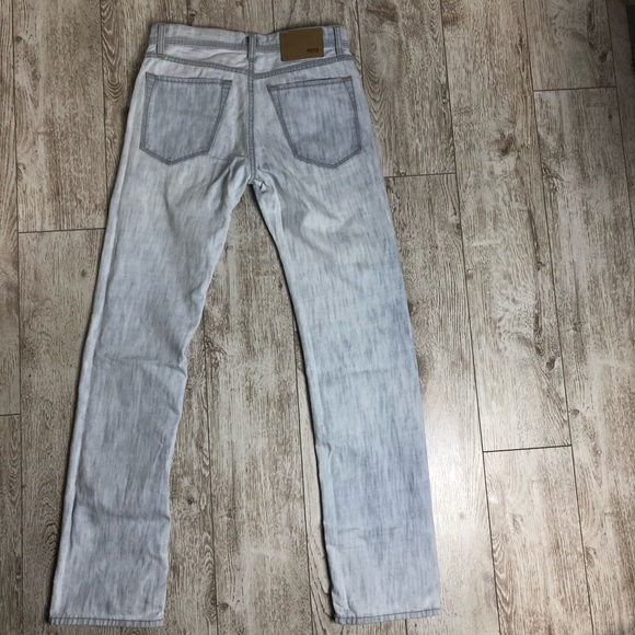 Hugo Boss jeans size US30/34 - Picture 2 of 6